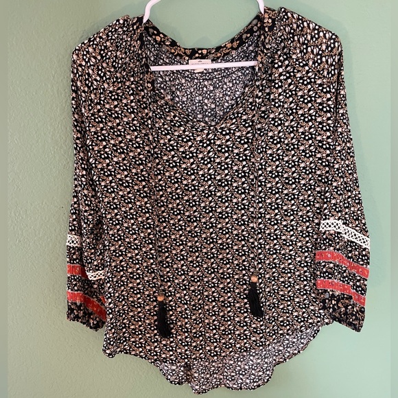 Mason & Belle Tops - Mason & Belle | Floral Long Sleeve Tassel Blouse